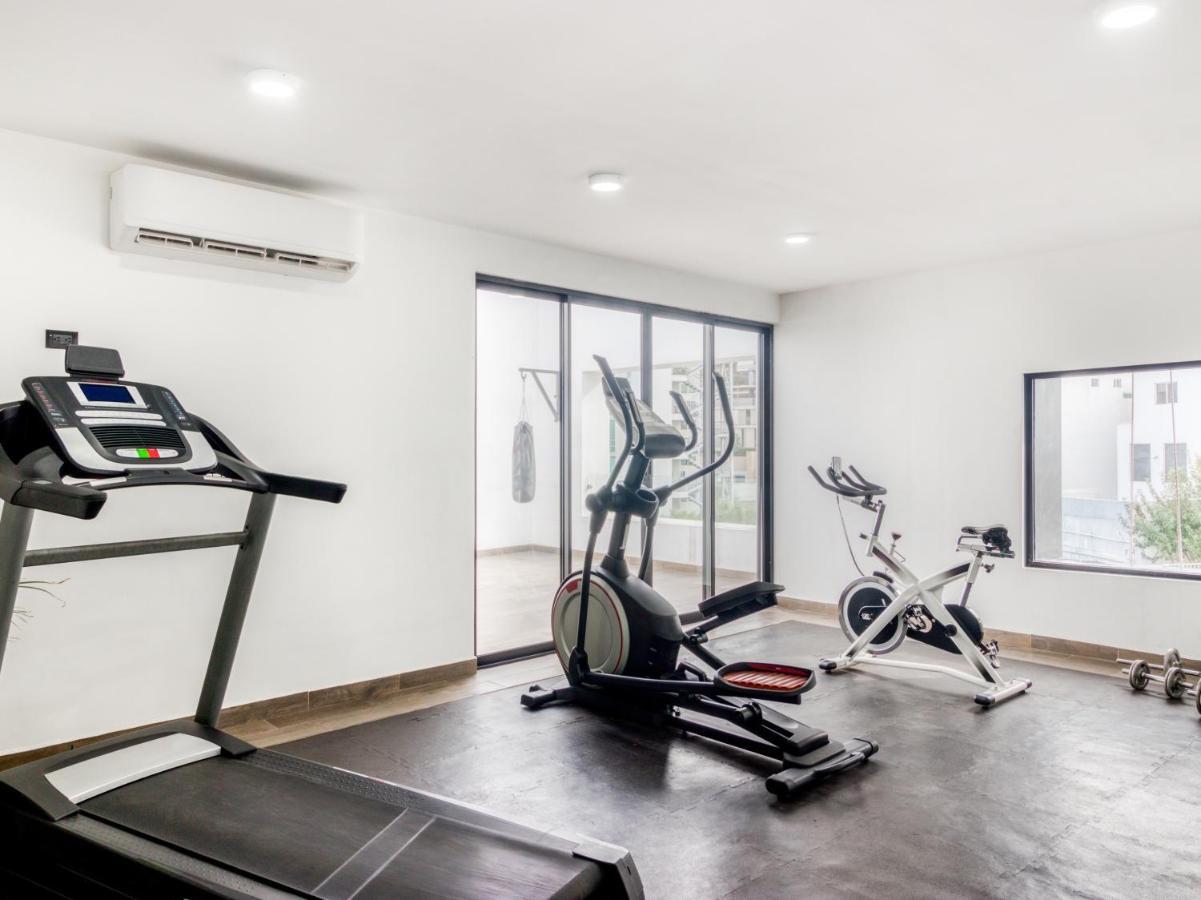 Vn Hotel 몬테레이 외부 사진